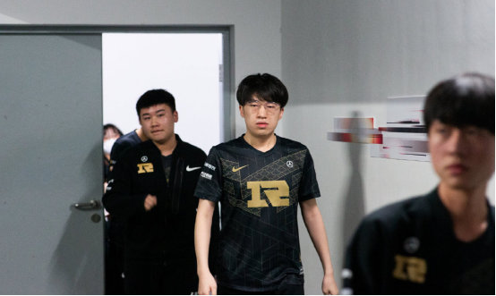 基础上融入 基础上融入